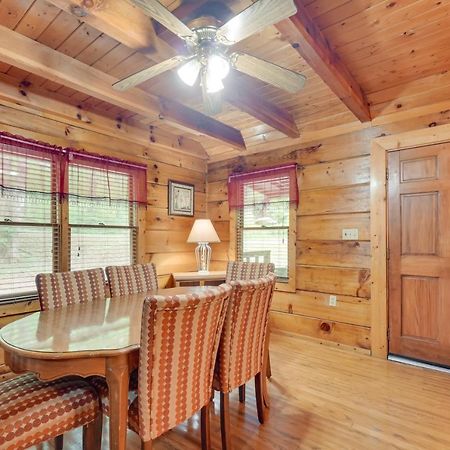 Cabin With Hot Tub About 6 Mi To Downtown Gatlinburg! Экстерьер фото